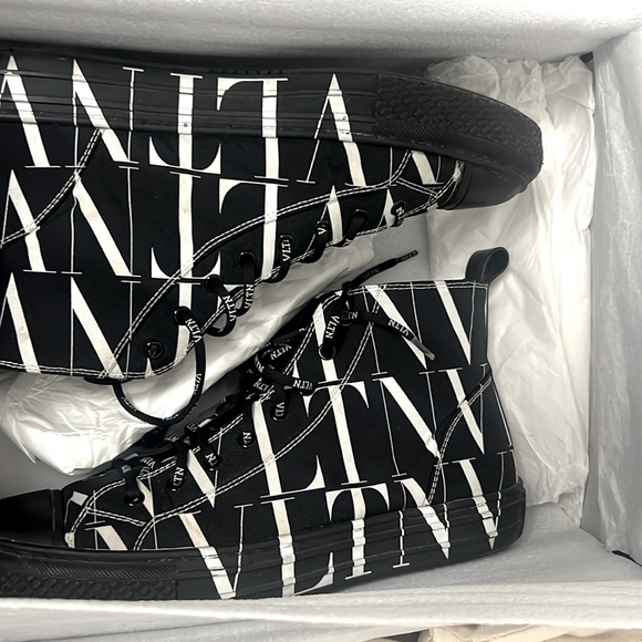 Valentino Garavani Sneakers Men